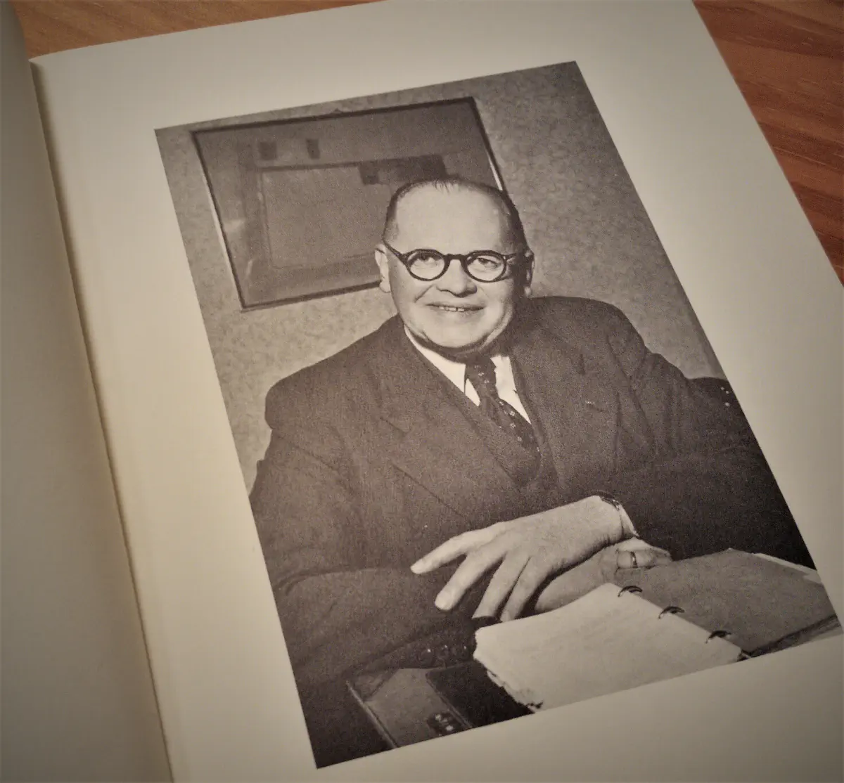 Se en smuk mand! Den Store Sigfred Nielsen, himself!